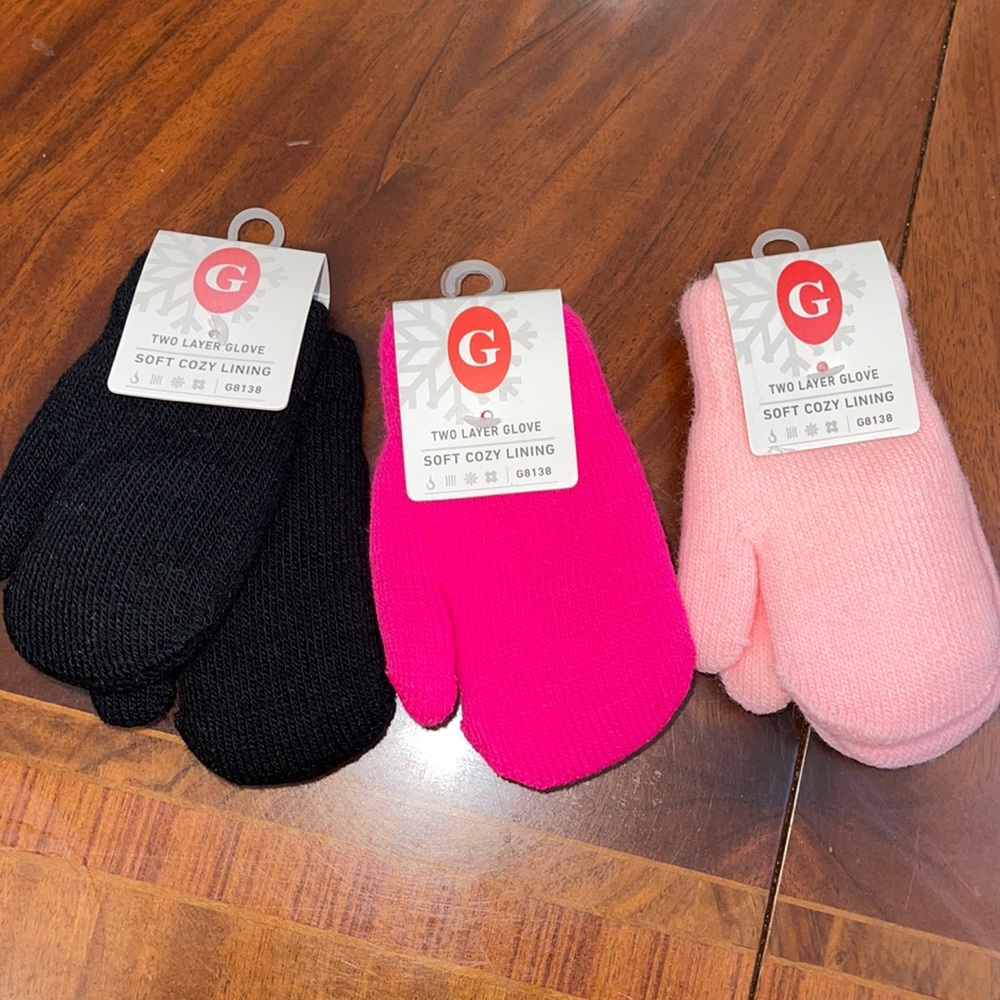 2 Layer Gloves with soft linings NWT set of 3